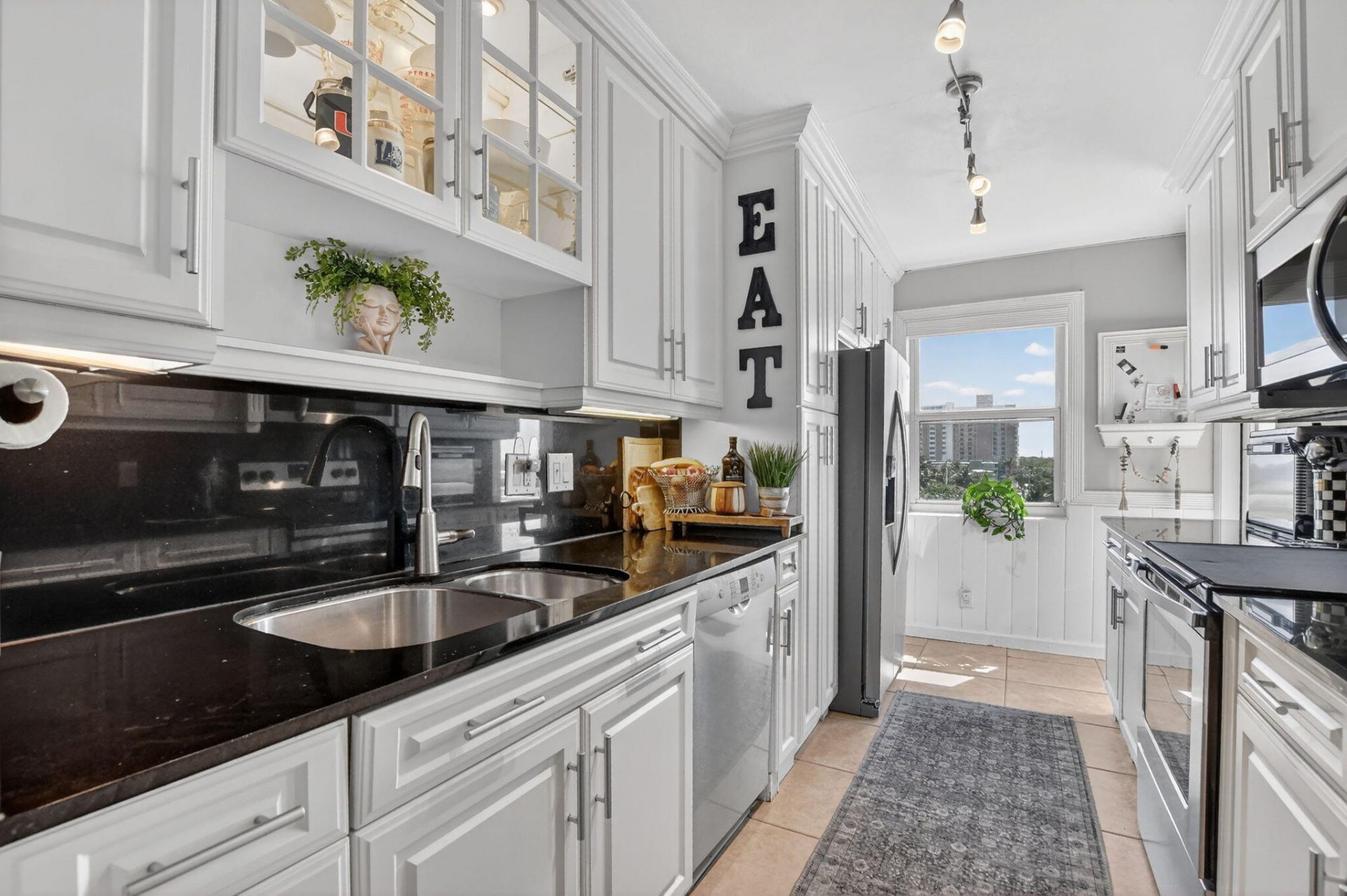 1050 Hillsboro Mile Hillsboro Mile, Unit 602w, Hillsboro Beach, FL 33062 Photo