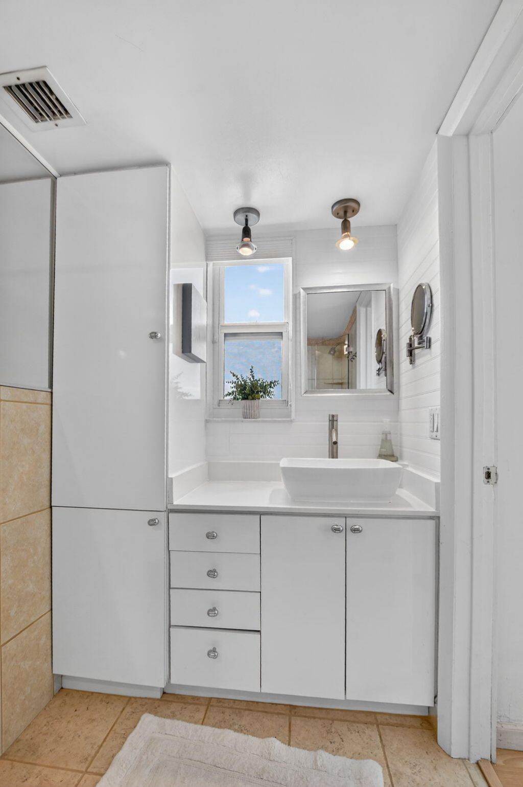 1050 Hillsboro Mile Hillsboro Mile, Unit 602w, Hillsboro Beach, FL 33062 Photo