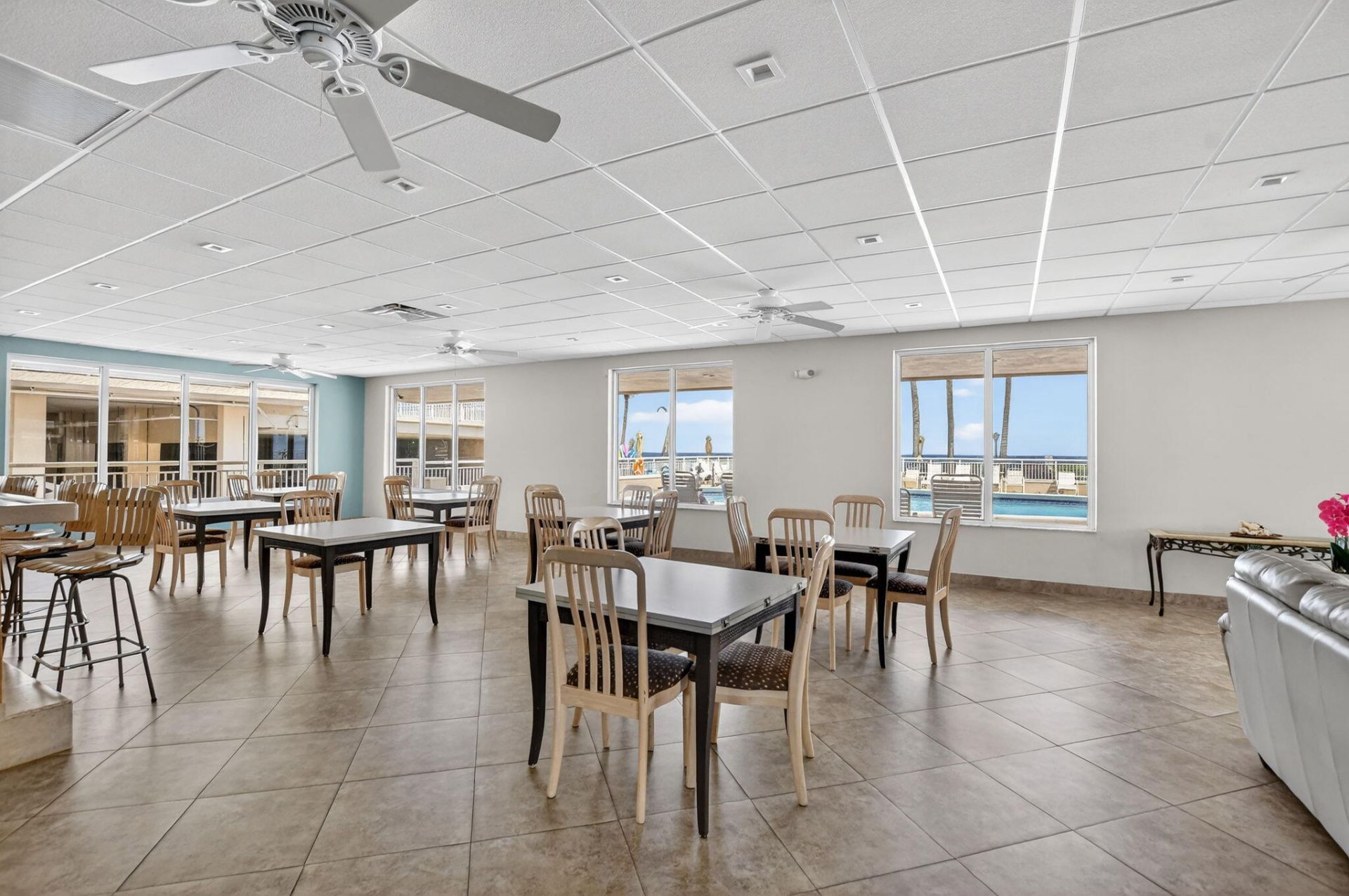 1050 Hillsboro Mile Hillsboro Mile, Unit 602w, Hillsboro Beach, FL 33062 Photo