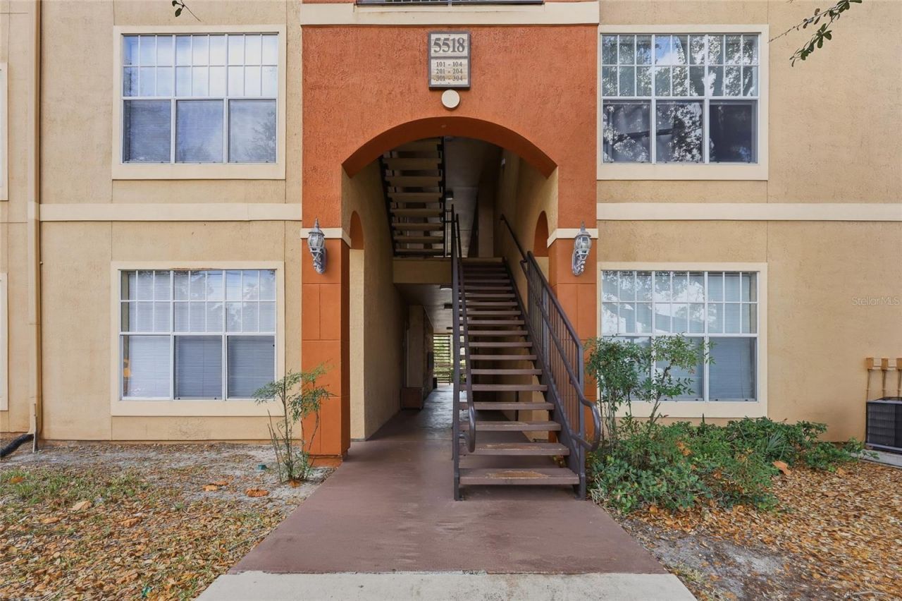 5518 Metrowest Boulevard , Unit 11-104, Orlando, FL 32811 Photo