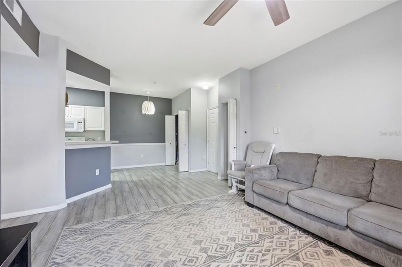 5518 Metrowest Boulevard , Unit 11-104, Orlando, FL 32811 Photo