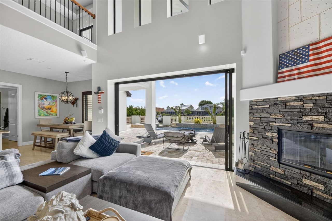 912 Symphony Beach Lane, Apollo Beach, FL 33572 Photo