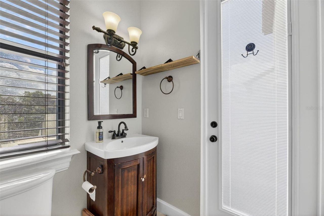 912 Symphony Beach Lane, Apollo Beach, FL 33572 Photo