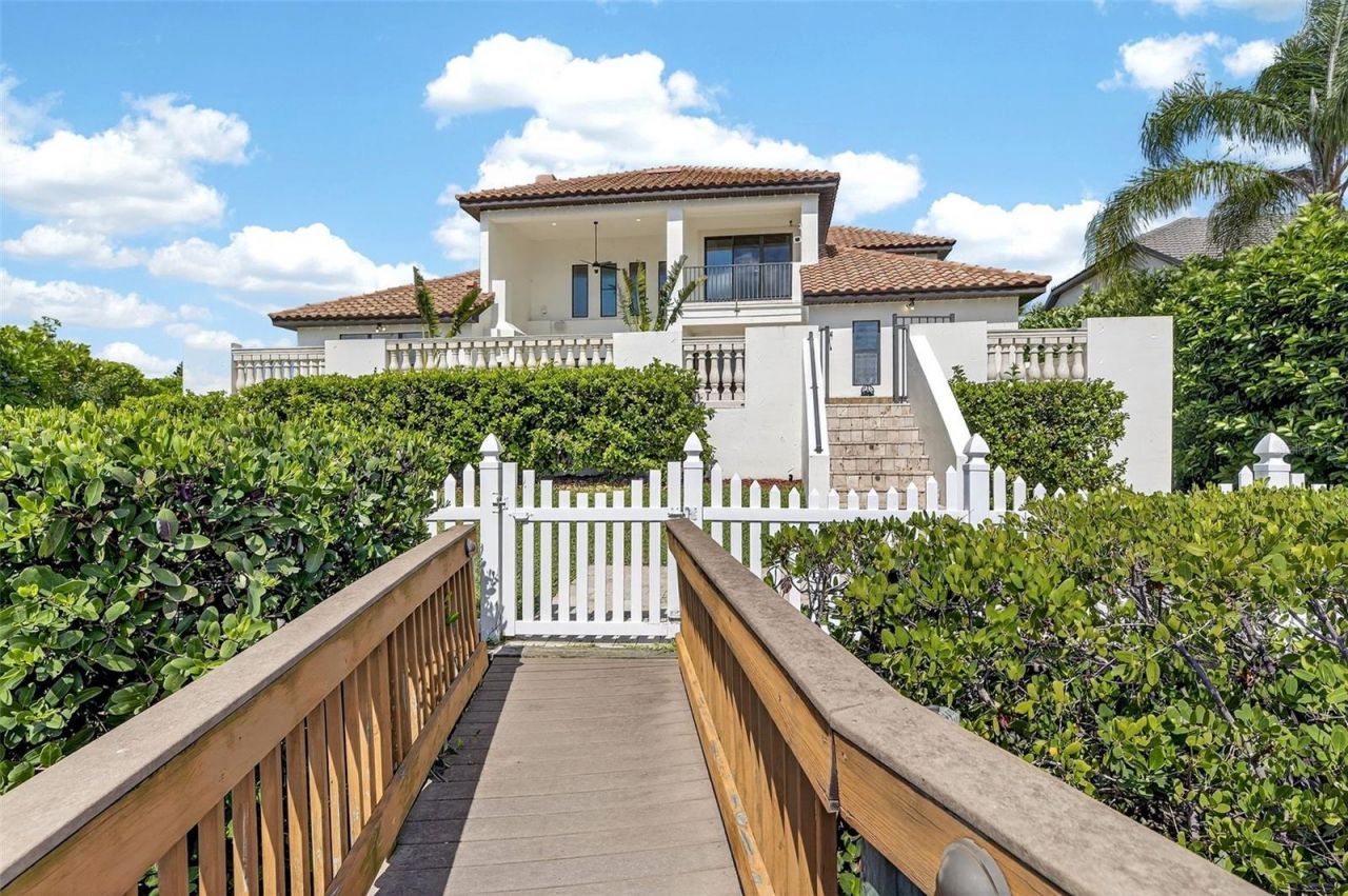 912 Symphony Beach Lane, Apollo Beach, FL 33572 Photo