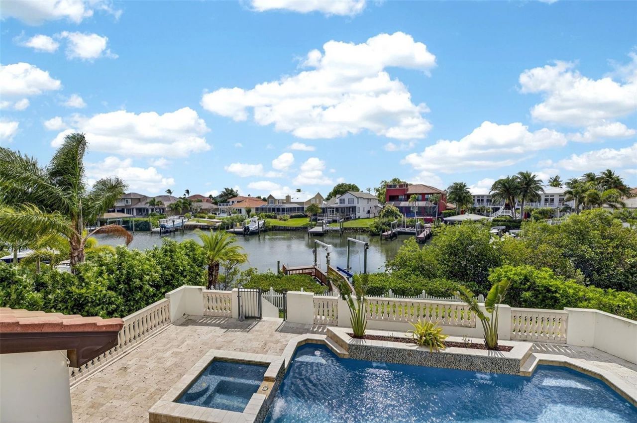 912 Symphony Beach Lane, Apollo Beach, FL 33572 Photo