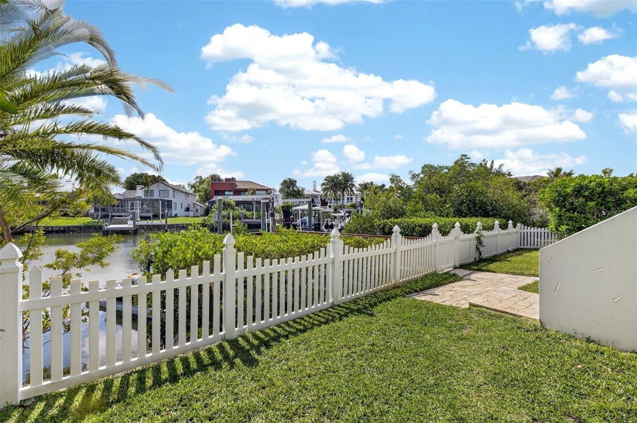 912 Symphony Beach Lane, Apollo Beach, FL 33572 Photo