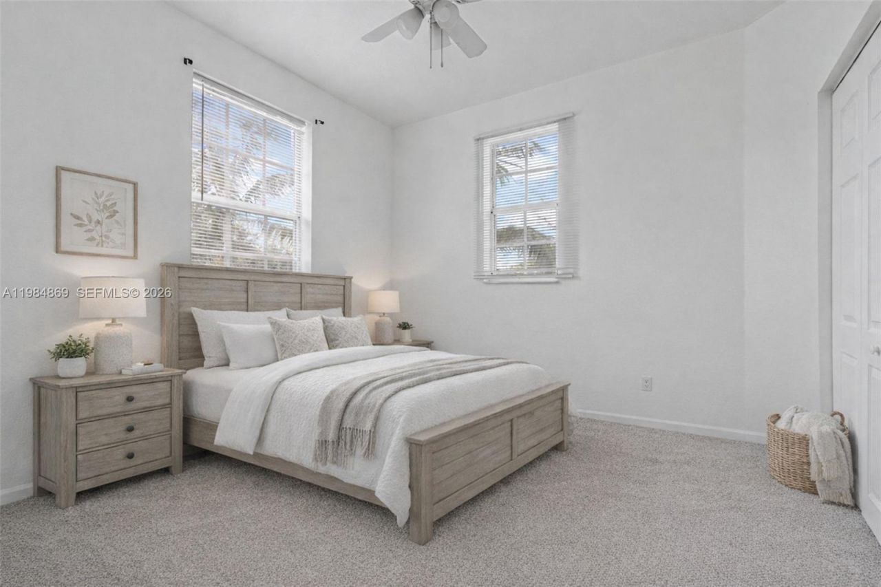 2109 NE 3rd Ct , Homestead, FL 33033 Photo