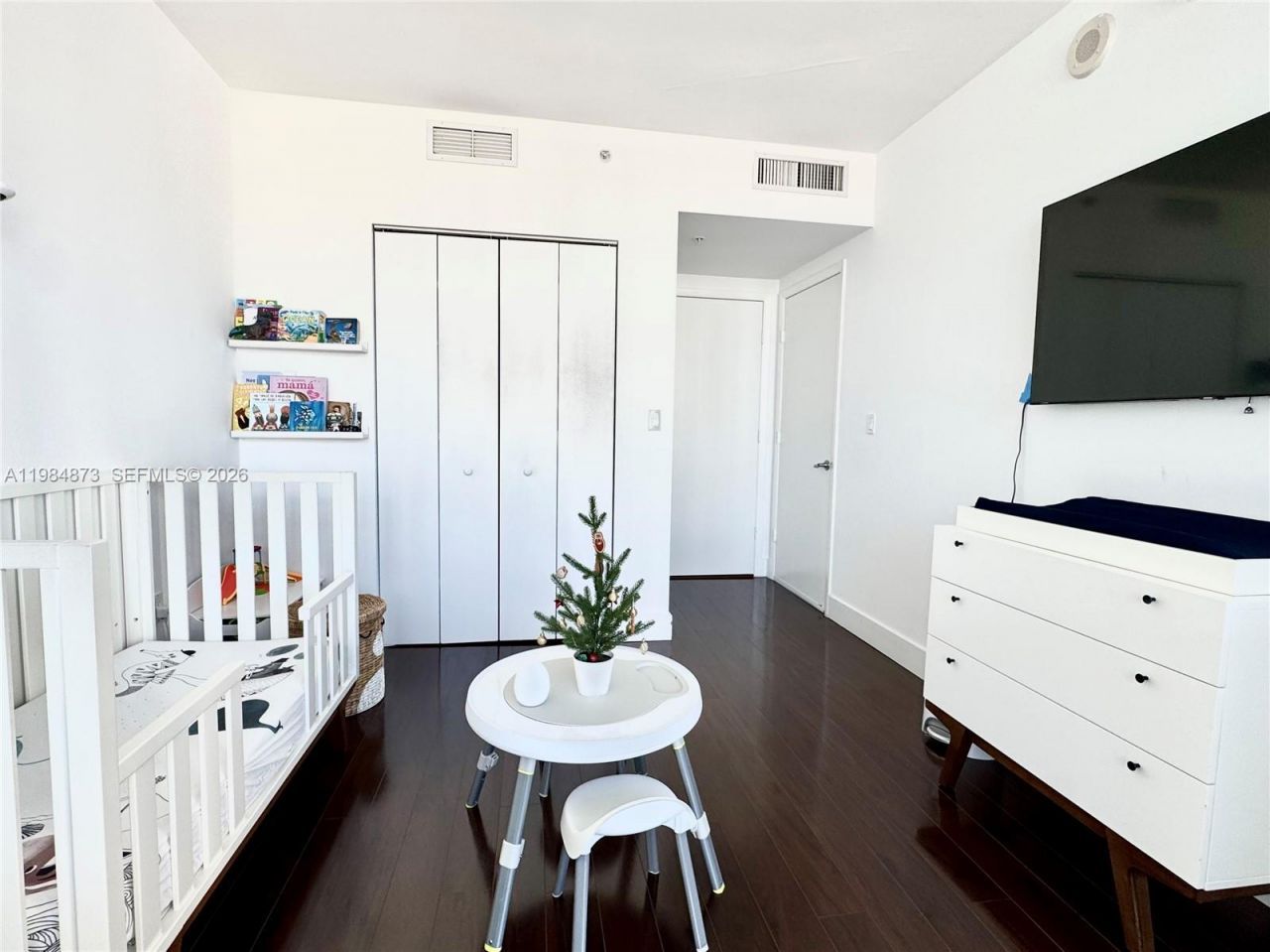 92 SW 3rd St , Unit 2112, Miami, FL 33130 Photo