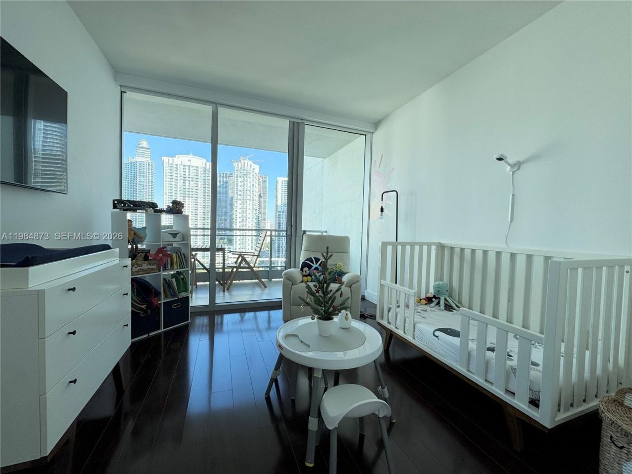 92 SW 3rd St , Unit 2112, Miami, FL 33130 Photo
