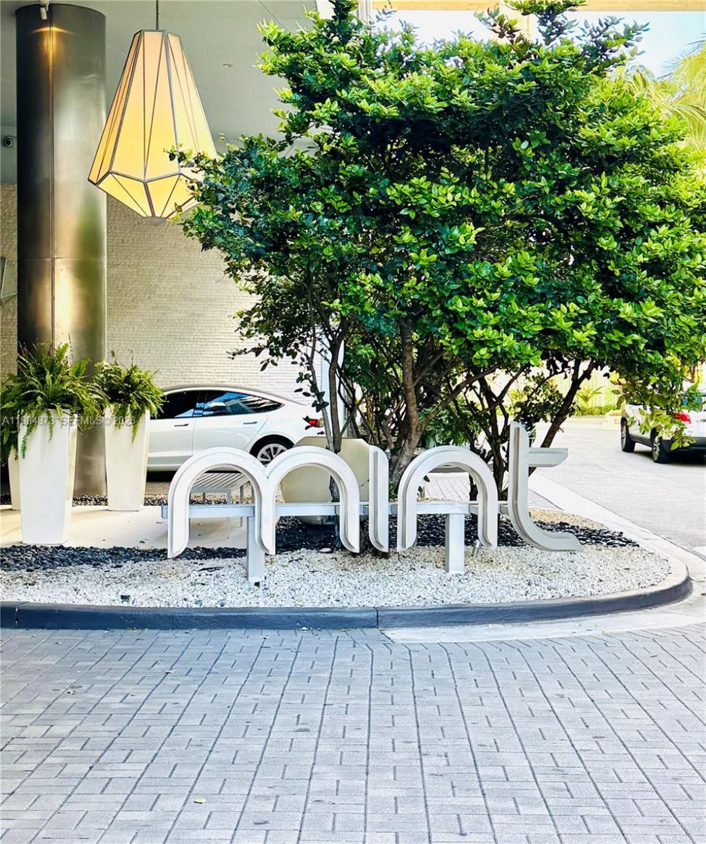 92 SW 3rd St , Unit 2112, Miami, FL 33130 Photo