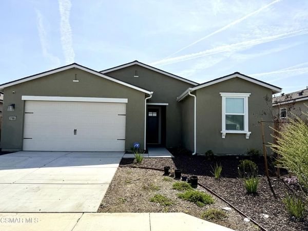 7201 Capitol Reef Drive, Bakersfield, CA 93313