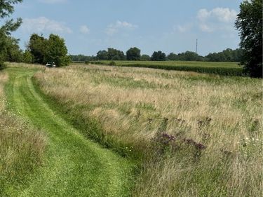 Cemetery Road, Burbank, OH 44214