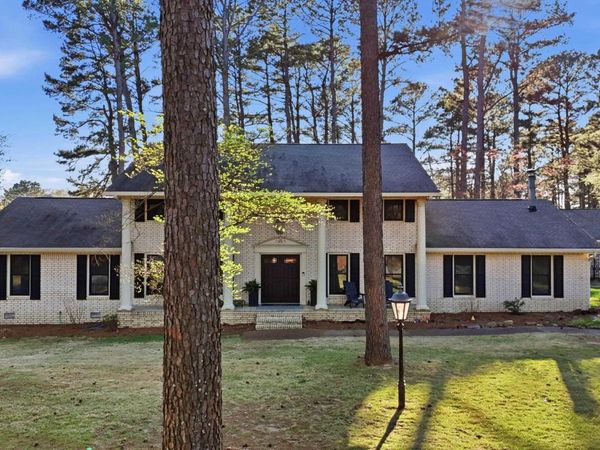 105 Longleaf Drive, Searcy, AR 72143