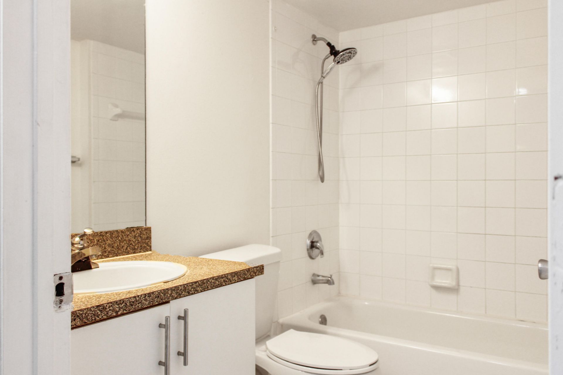 5065 Wiles Road, Unit 307, Coconut Creek, FL 33073 Photo