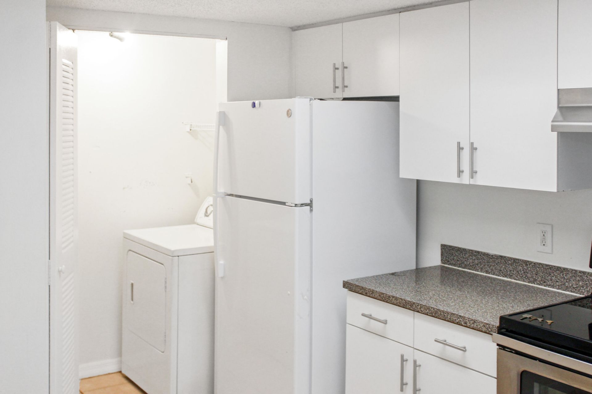 5065 Wiles Road, Unit 307, Coconut Creek, FL 33073 Photo