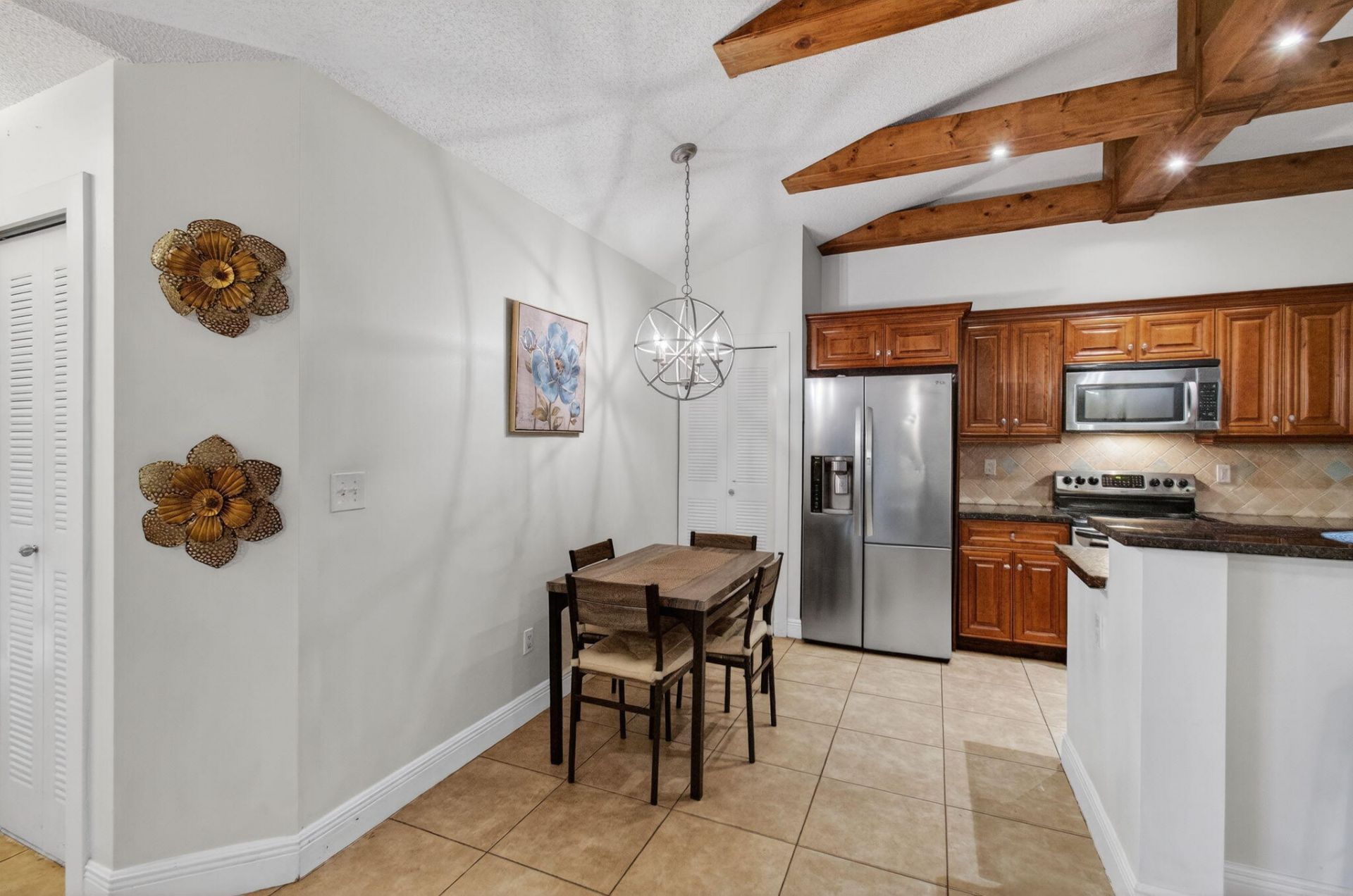 1057 Summit Trail Circle, Unit B, West Palm Beach, FL 33415 Photo