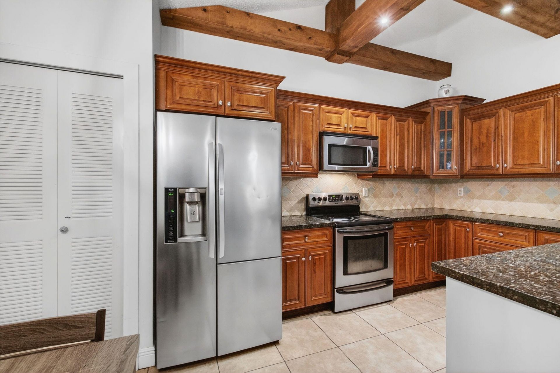 1057 Summit Trail Circle, Unit B, West Palm Beach, FL 33415 Photo