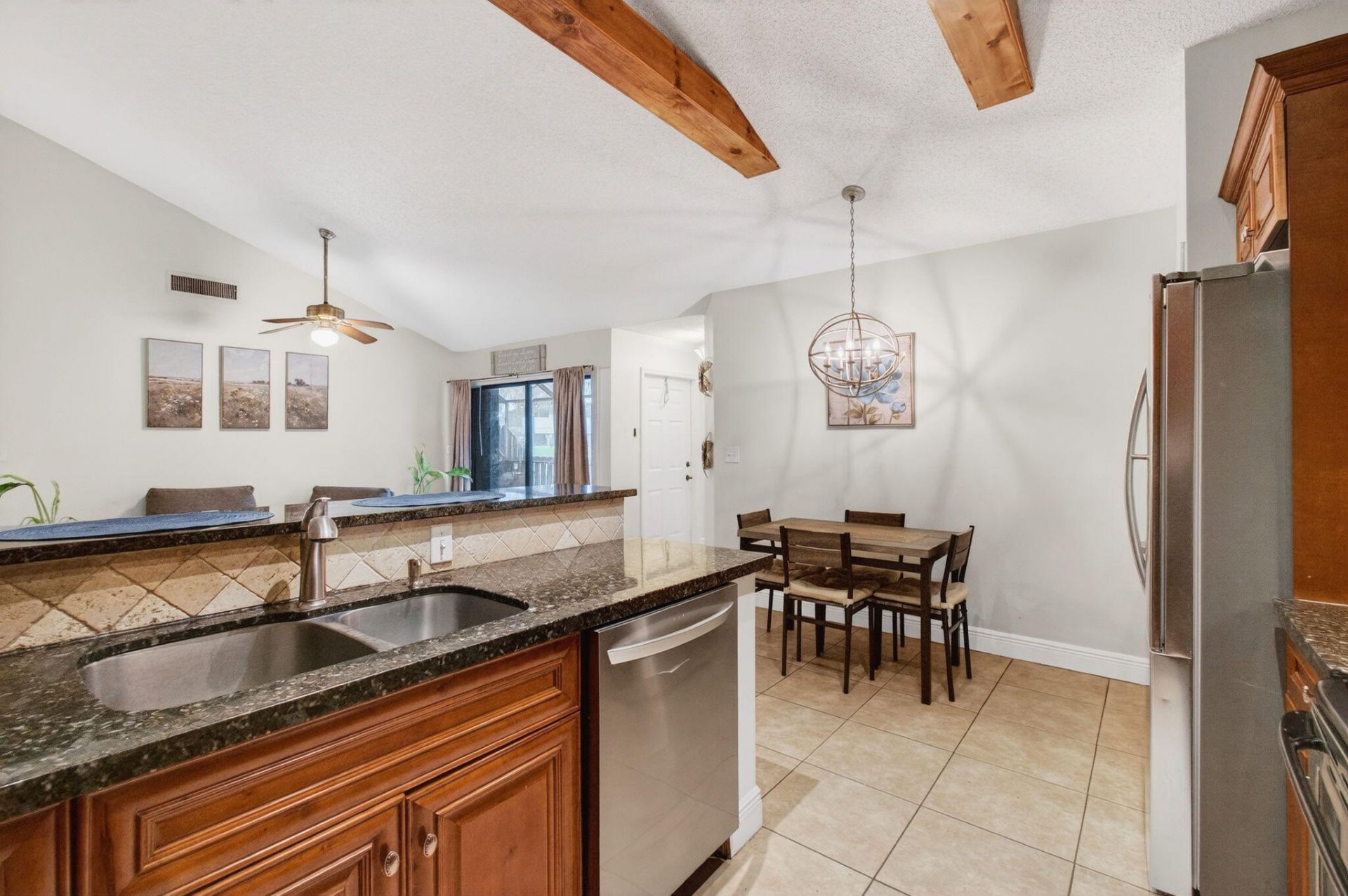 1057 Summit Trail Circle, Unit B, West Palm Beach, FL 33415 Photo