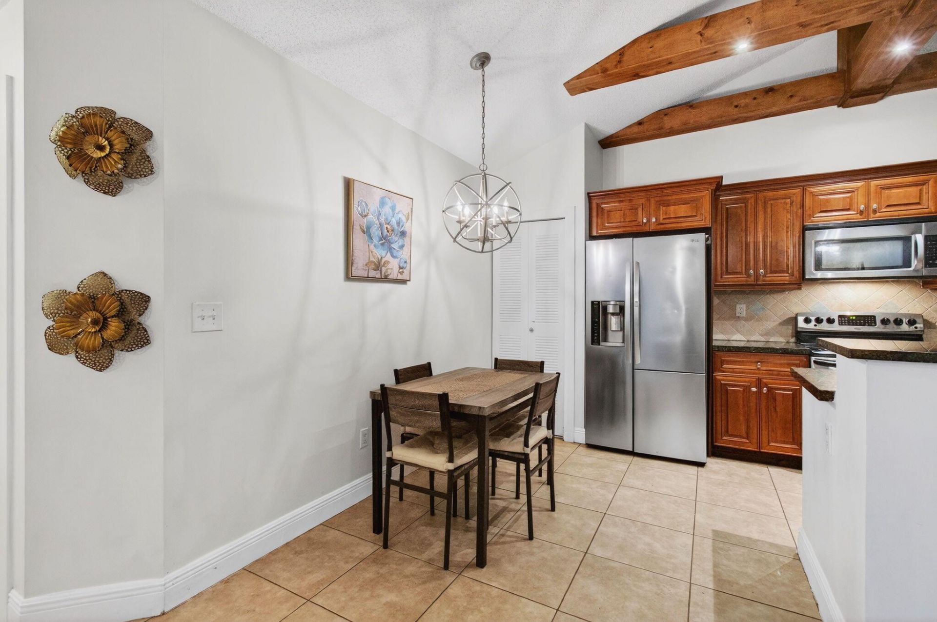 1057 Summit Trail Circle, Unit B, West Palm Beach, FL 33415 Photo