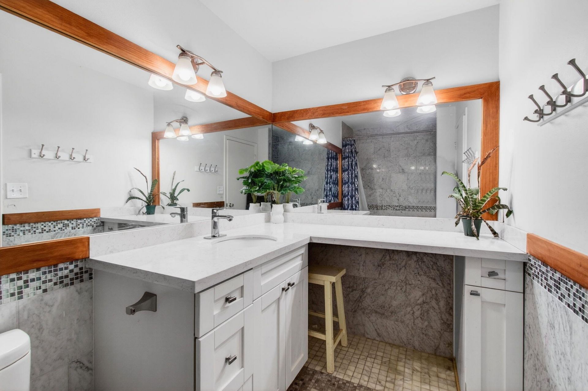 1057 Summit Trail Circle, Unit B, West Palm Beach, FL 33415 Photo