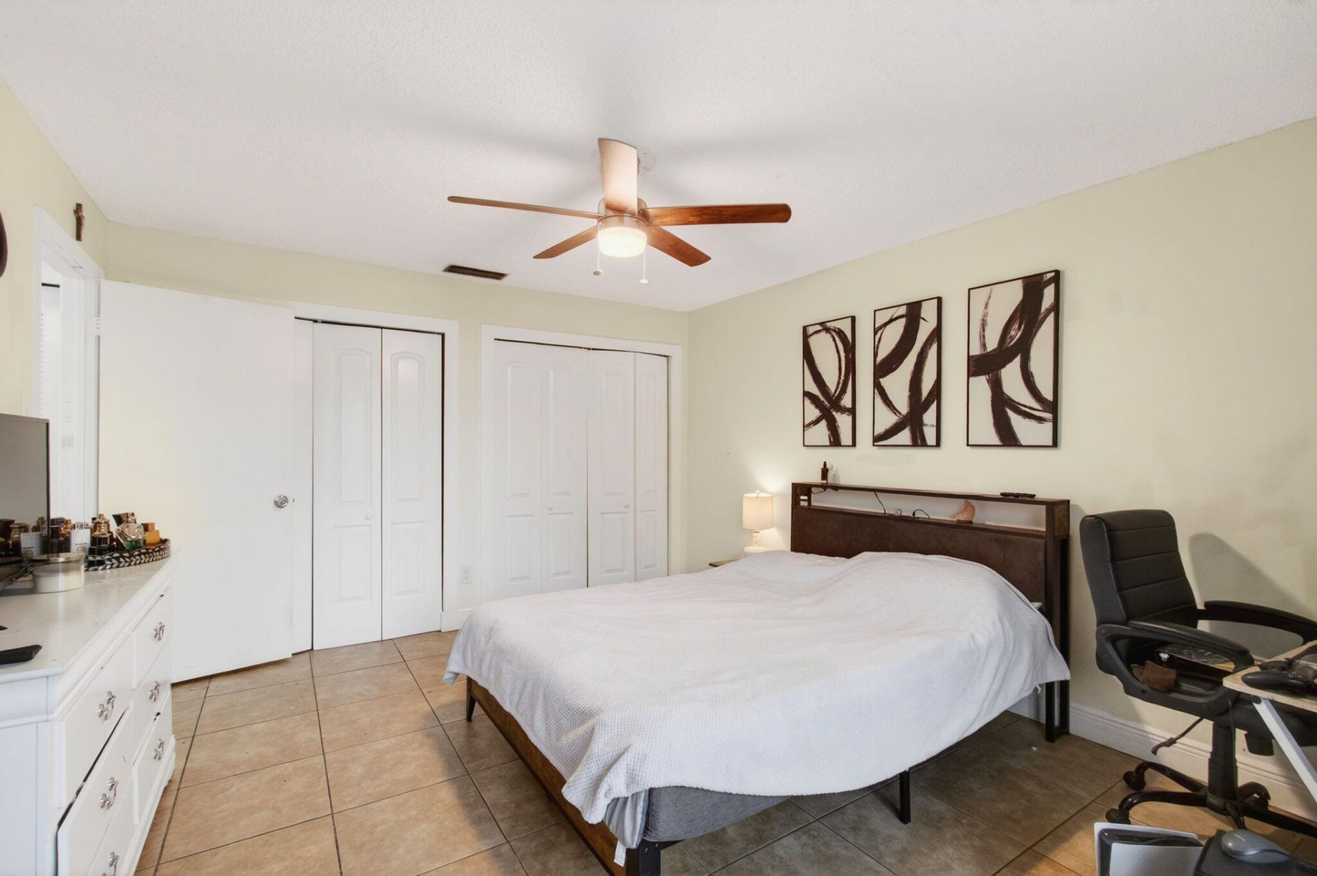 1057 Summit Trail Circle, Unit B, West Palm Beach, FL 33415 Photo