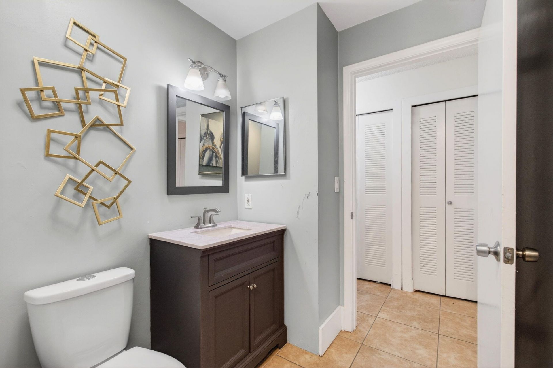 1057 Summit Trail Circle, Unit B, West Palm Beach, FL 33415 Photo