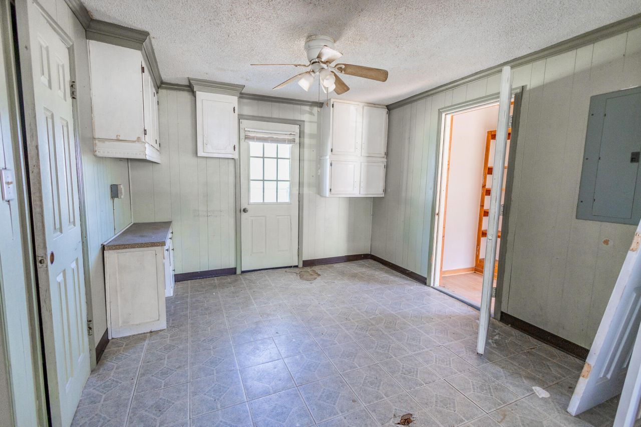 1632 Central Avenue Photo 29