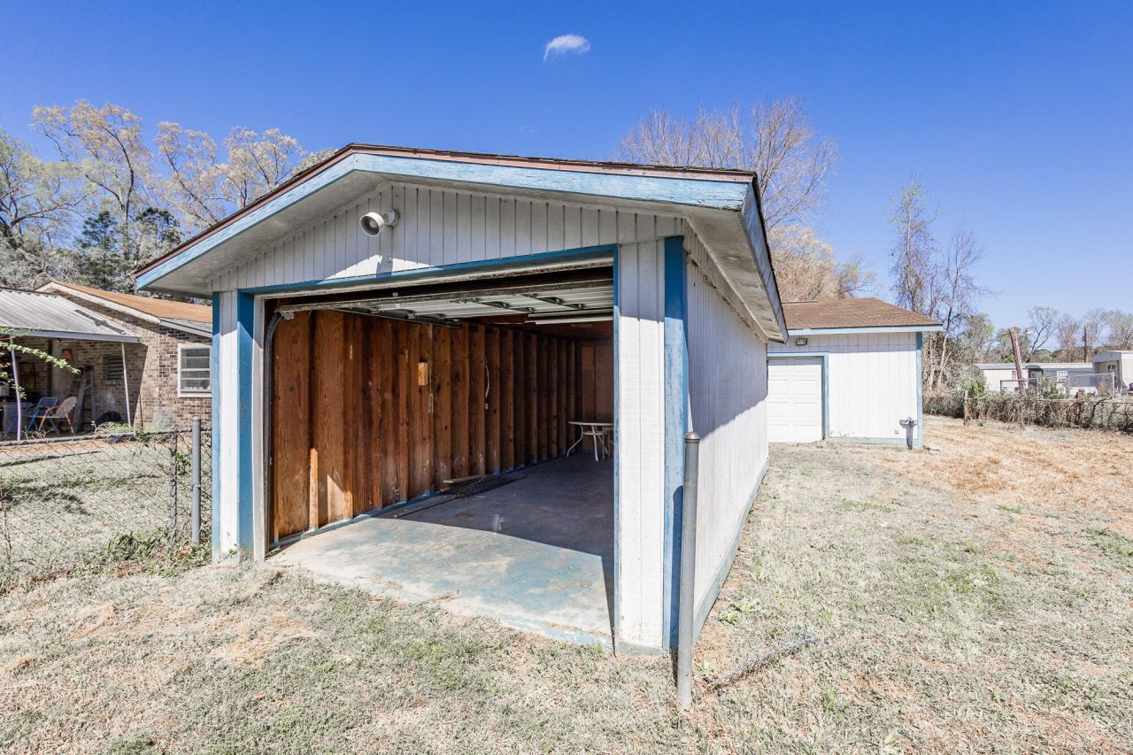 1632 Central Avenue Photo 8