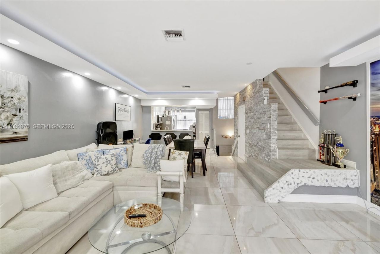 12662 NW 14th St , Sunrise, FL 33323 Photo