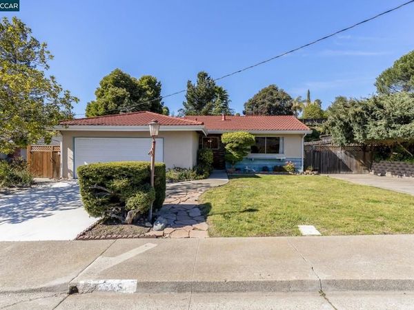 2555 Arroyo Ave, Pinole, CA 94564