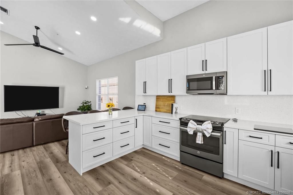 561 Nettles Boulevard, Jensen Beach, FL 34957 Photo