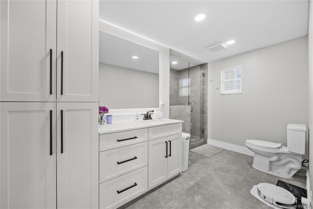 561 Nettles Boulevard, Jensen Beach, FL 34957 Photo