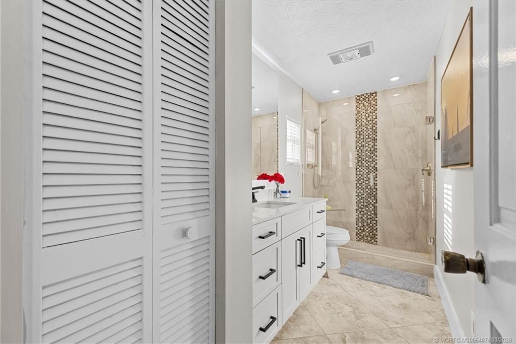 561 Nettles Boulevard, Jensen Beach, FL 34957 Photo