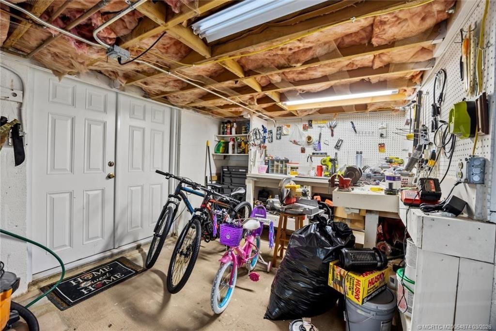 561 Nettles Boulevard, Jensen Beach, FL 34957 Photo