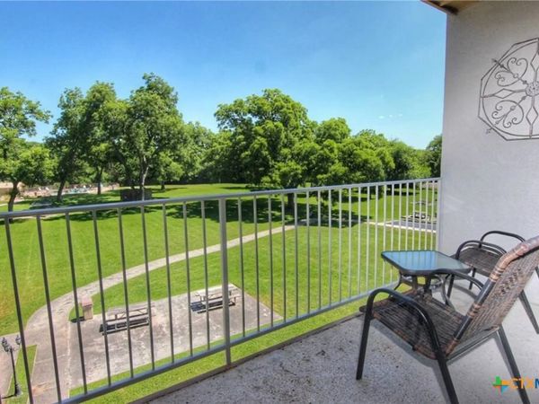 730 E Mather Street, Unit E201, New Braunfels, TX 78130