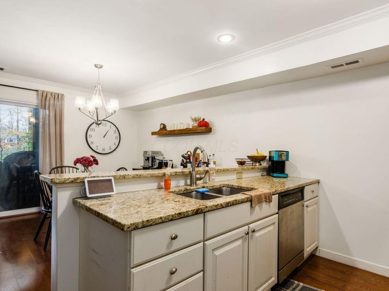 1585 Arlington Avenue, Unit 1585A, Columbus, OH 43212 Photo 14