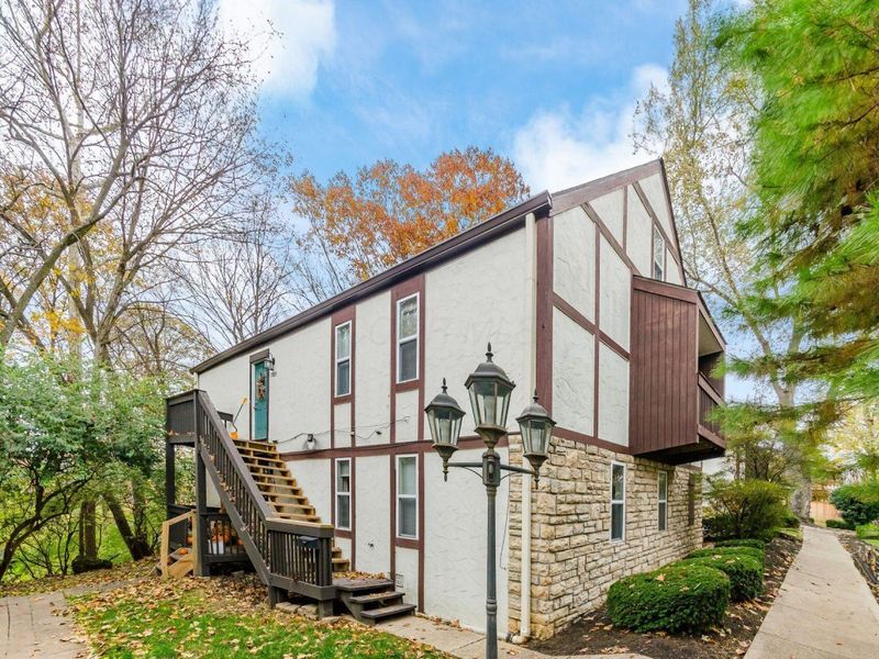 1585 Arlington Avenue, Unit 1585A, Columbus, OH 43212 Photo 3