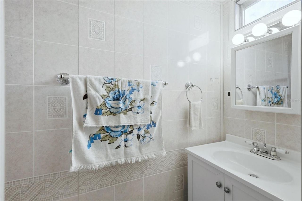 1112 46th Avenue Drive E, Ellenton, FL 34222 Photo