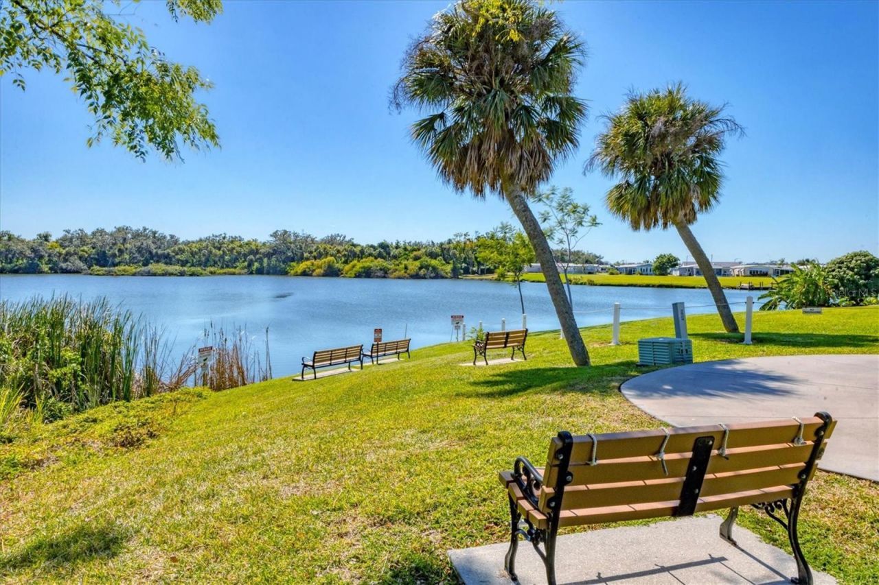 1112 46th Avenue Drive E, Ellenton, FL 34222 Photo