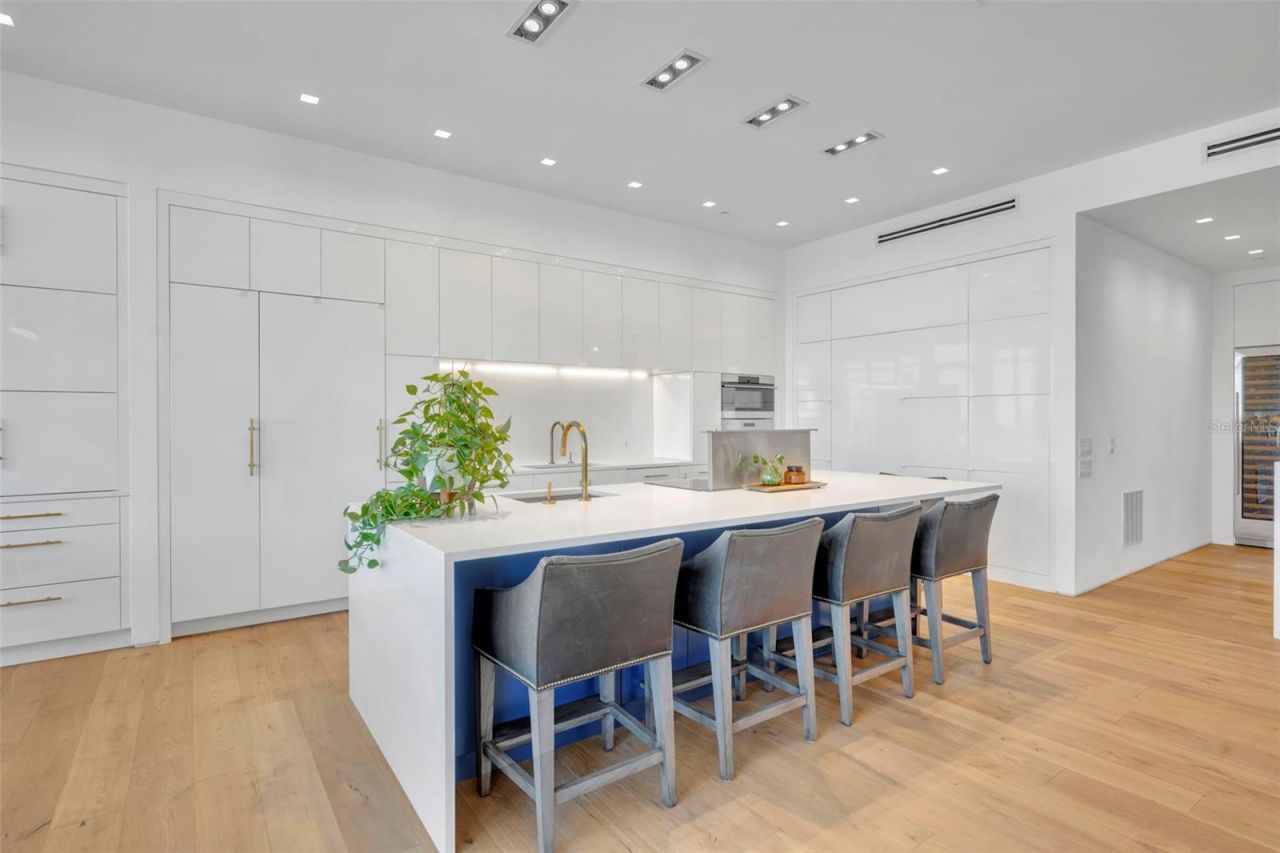 100 S Eola Drive , Unit PH 116, Orlando, FL 32801 Photo