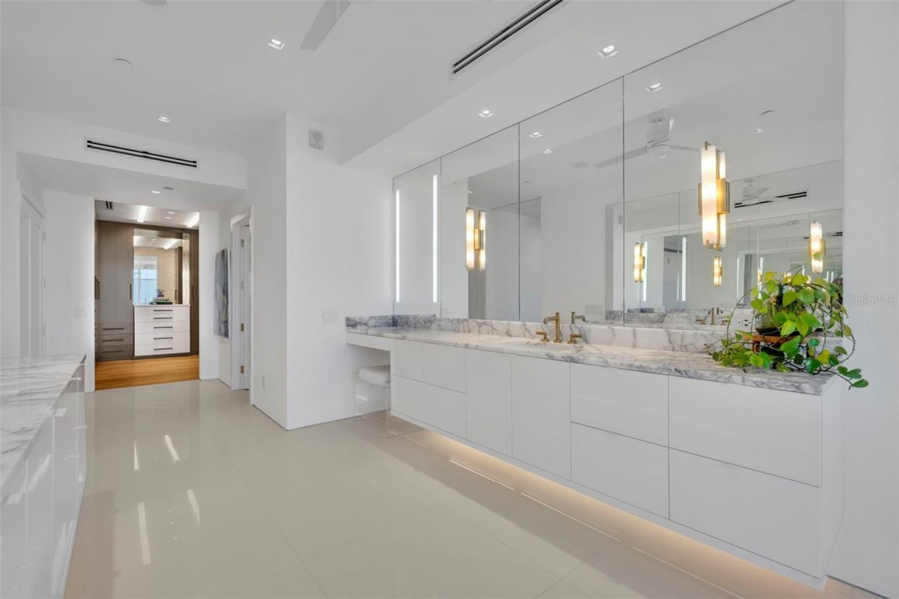 100 S Eola Drive , Unit PH 116, Orlando, FL 32801 Photo