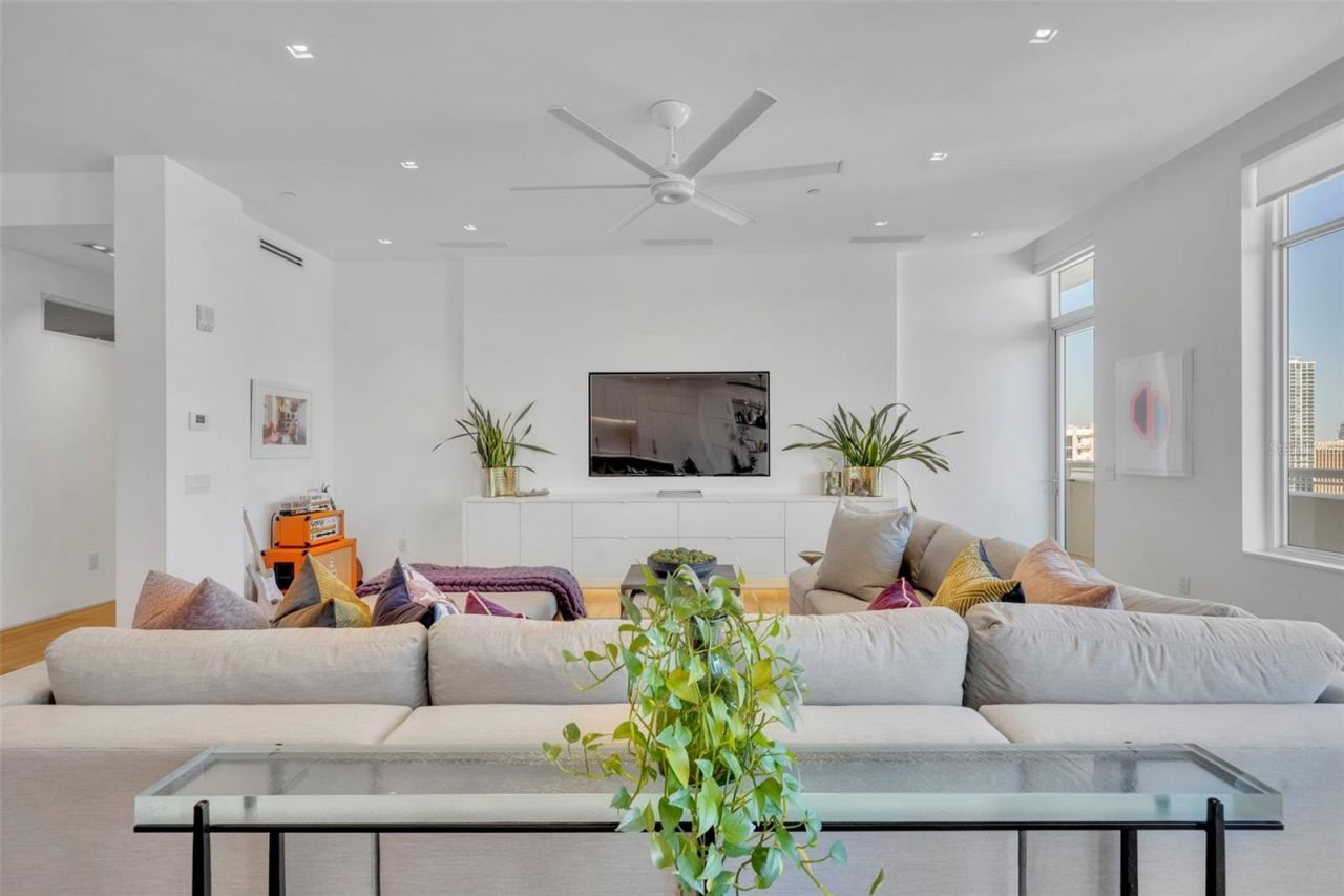 100 S Eola Drive , Unit PH 116, Orlando, FL 32801 Photo