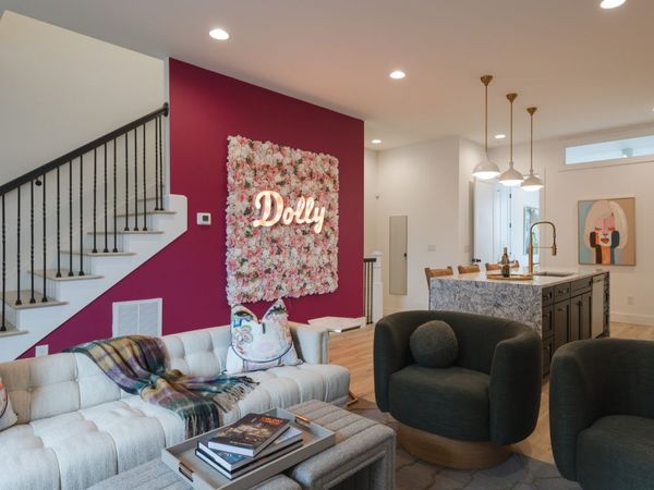 1402 Napoleon St, Nashville, TN 37207