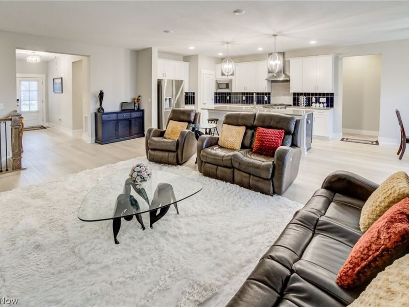 2848 Galway Drive, Brunswick Hills, OH 44212 Photo 10