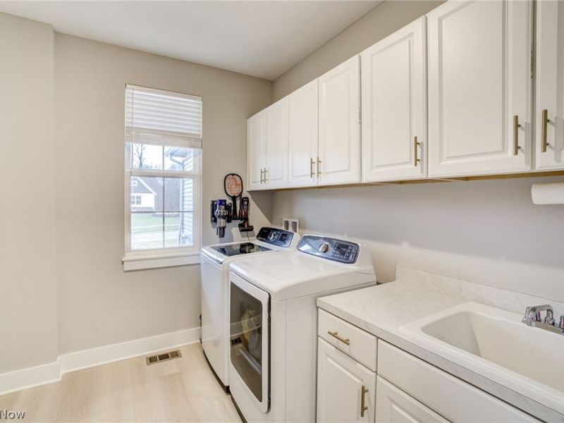 2848 Galway Drive, Brunswick Hills, OH 44212 Photo 15