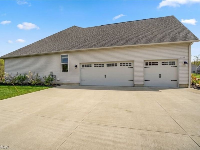 2848 Galway Drive, Brunswick Hills, OH 44212 Photo 42