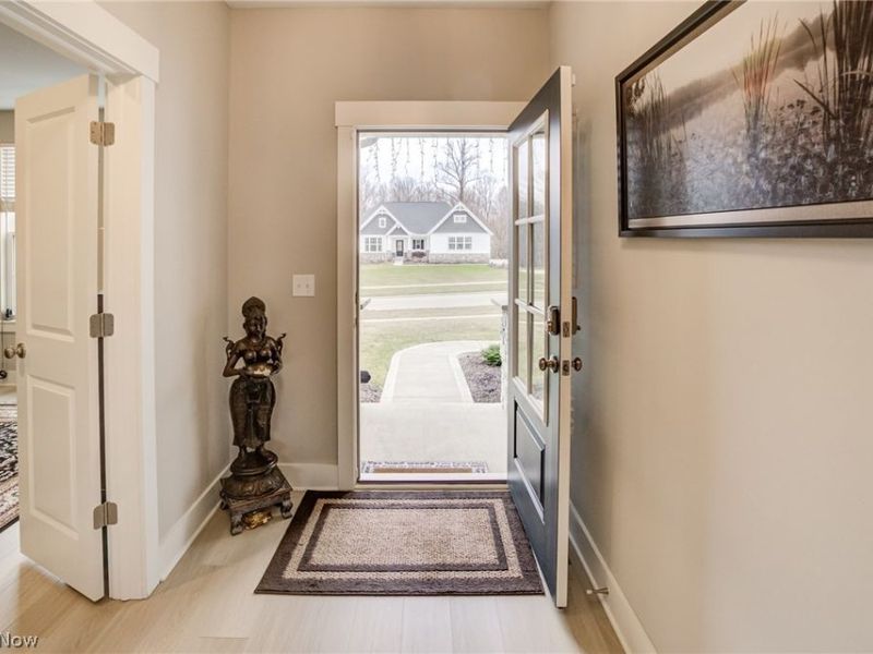 2848 Galway Drive, Brunswick Hills, OH 44212 Photo 5