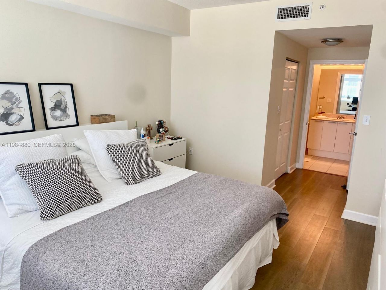 140 S Dixie Hwy , Unit 704, Hollywood, FL 33020 Photo