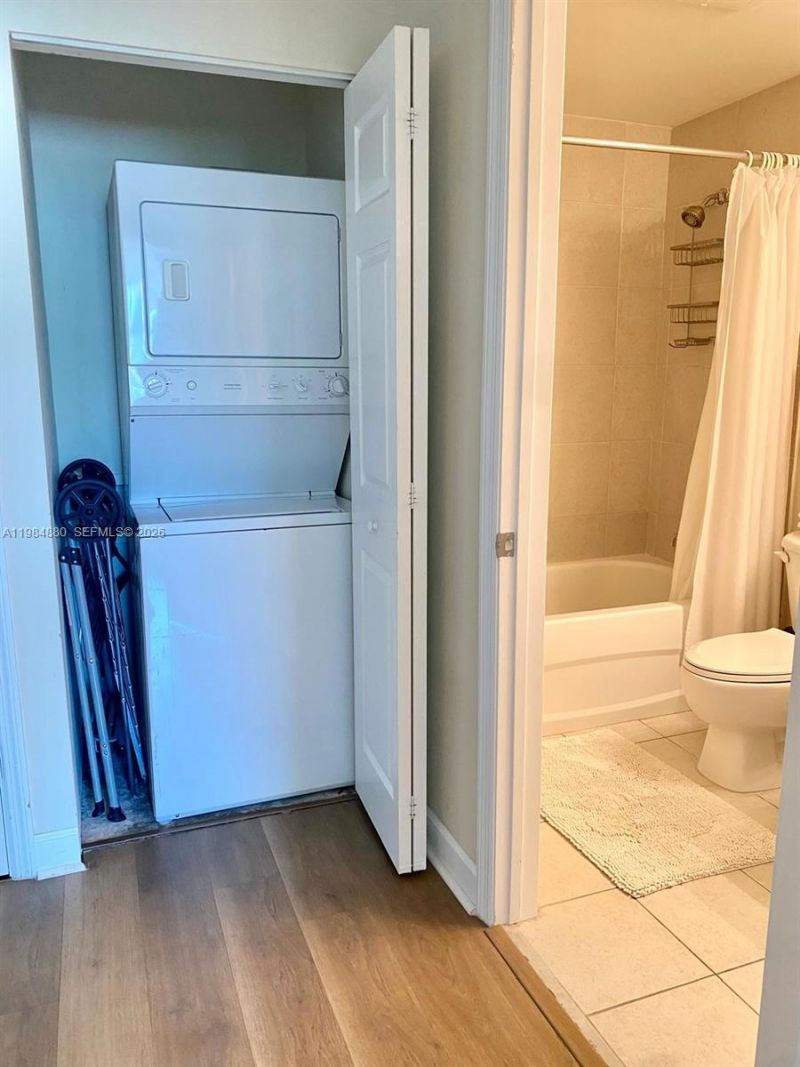 140 S Dixie Hwy , Unit 704, Hollywood, FL 33020 Photo