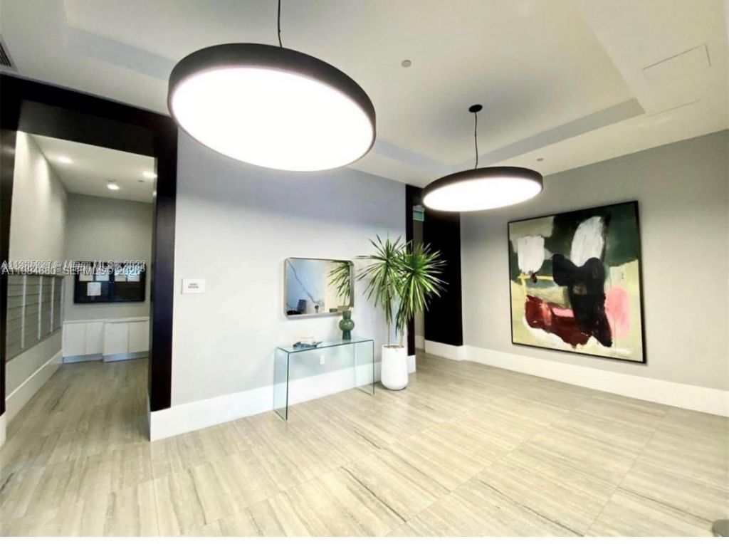 140 S Dixie Hwy , Unit 704, Hollywood, FL 33020 Photo